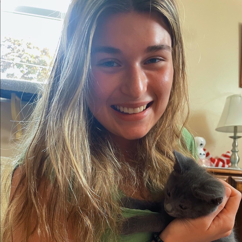 Meet your Posher, Anna